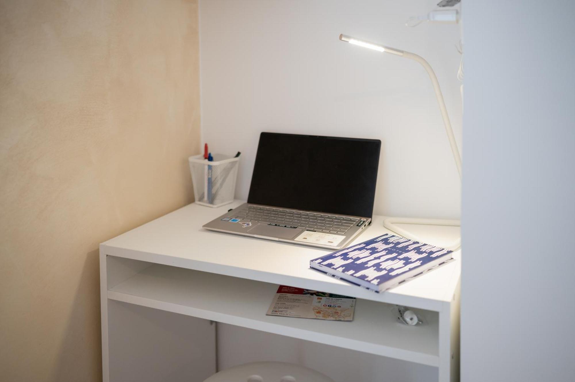 Sollys Apartman Auxerre Kültér fotó
